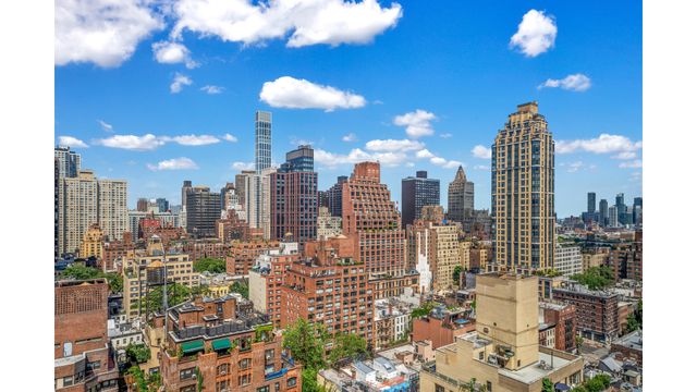 309 E 49th St Ph 1, New York City, NY 10017