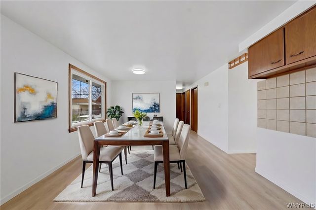 208 Poinciana Pkwy, Cheektowaga, NY 14225