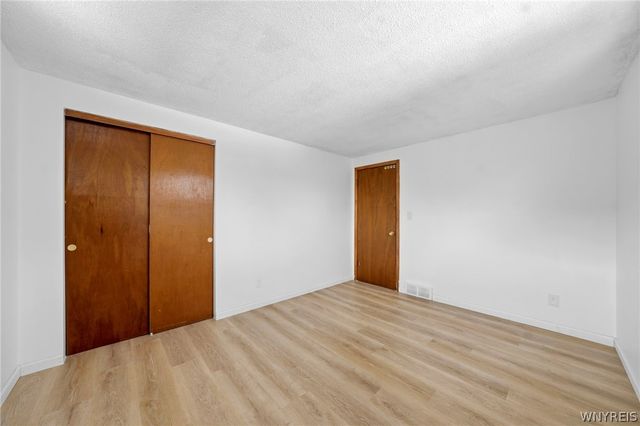 208 Poinciana Pkwy, Cheektowaga, NY 14225