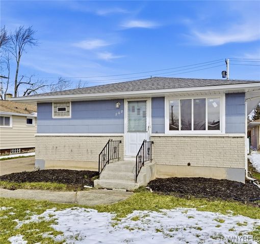 208 Poinciana Pkwy, Cheektowaga, NY 14225