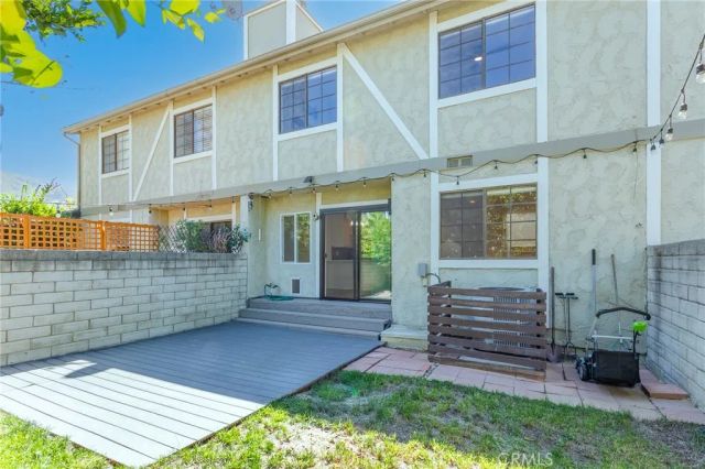29725 Windsong, Agoura Hills, CA 91301