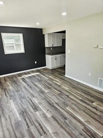 1024 Clark Road, Gary, IN 46404