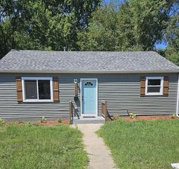 1024 Clark Road, Gary, IN 46404
