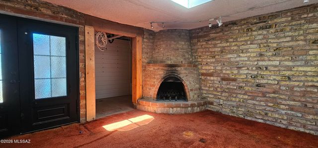 4441 N Sanders Road, Tucson, AZ 85743