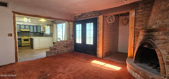 4441 N Sanders Road, Tucson, AZ 85743