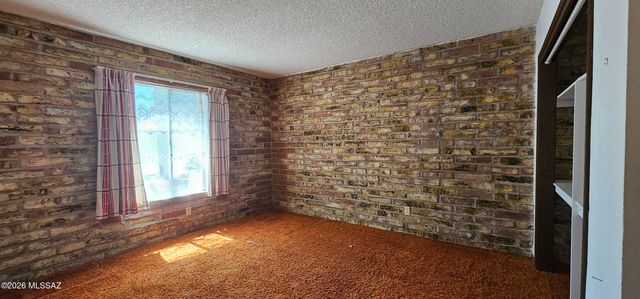 4441 N Sanders Road, Tucson, AZ 85743