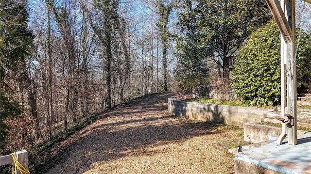 1811 Highway 113 SW, Cartersville, GA 30120