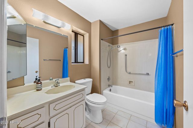 21007 N SUNGLOW Drive, Sun City West, AZ 85375