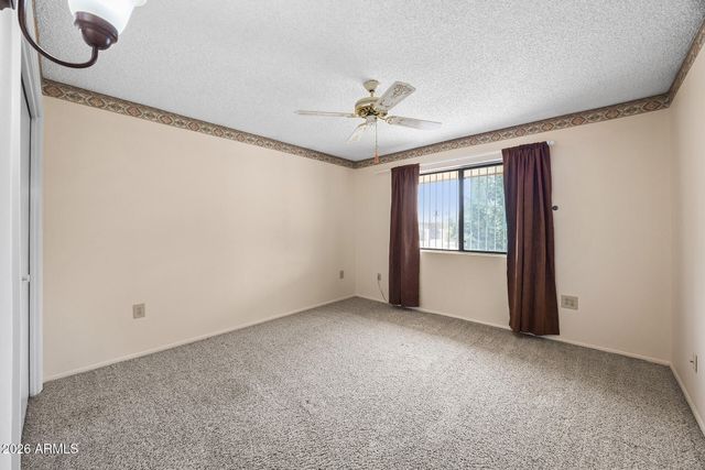 21007 N SUNGLOW Drive, Sun City West, AZ 85375