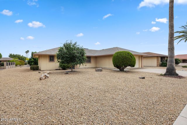 21007 N SUNGLOW Drive, Sun City West, AZ 85375
