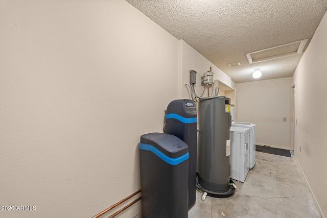 21007 N SUNGLOW Drive, Sun City West, AZ 85375