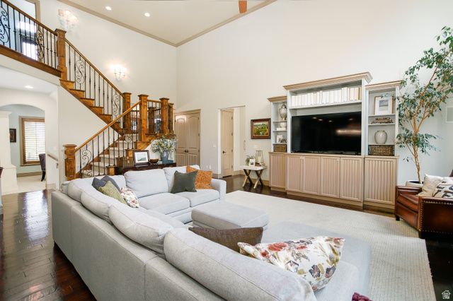 1709 E DEER CREST DR, Fruit Heights, UT 84037