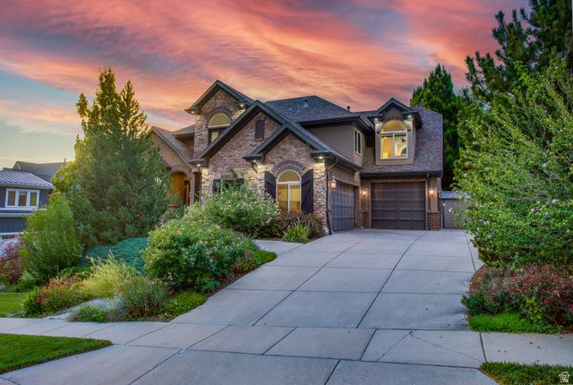 1709 E DEER CREST DR, Fruit Heights, UT 84037