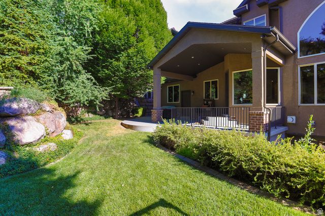 1709 E DEER CREST DR, Fruit Heights, UT 84037