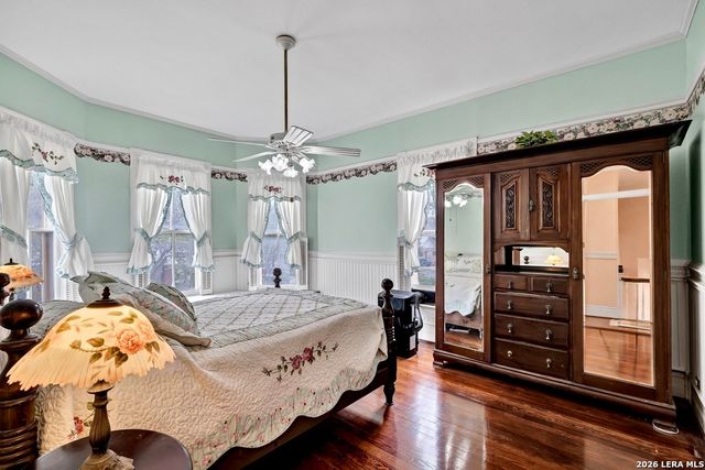 705 E Guenther, San Antonio, TX 78210