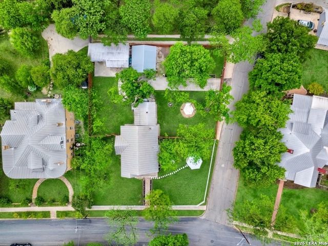 705 E Guenther, San Antonio, TX 78210