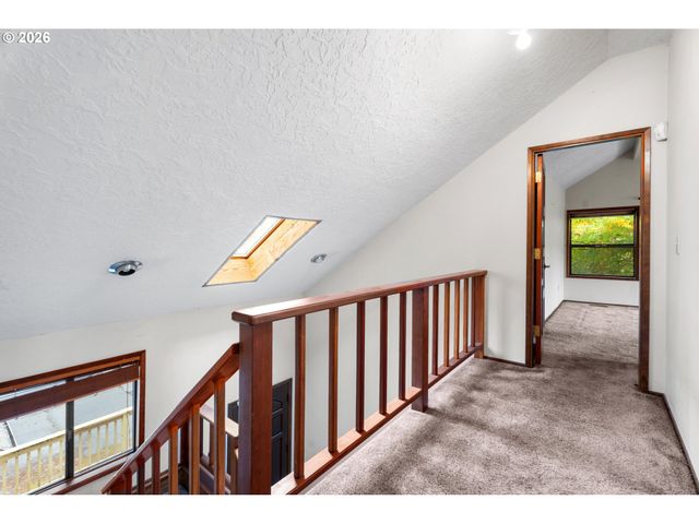 14411 Se WAGNER Ln, Milwaukie, OR 97267
