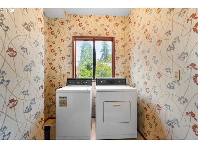 14411 Se WAGNER Ln, Milwaukie, OR 97267