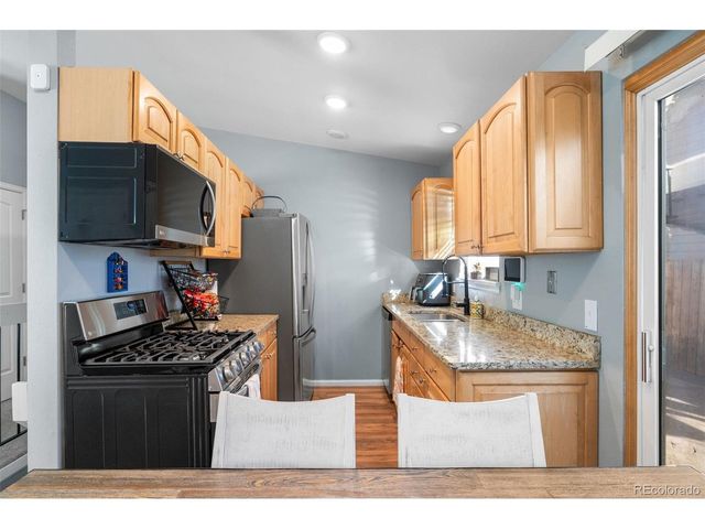 1635 Ensenada Way, Aurora, CO 80011