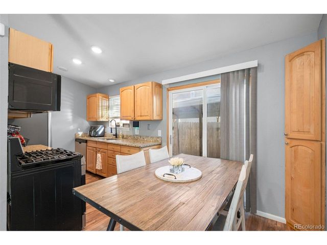 1635 Ensenada Way, Aurora, CO 80011