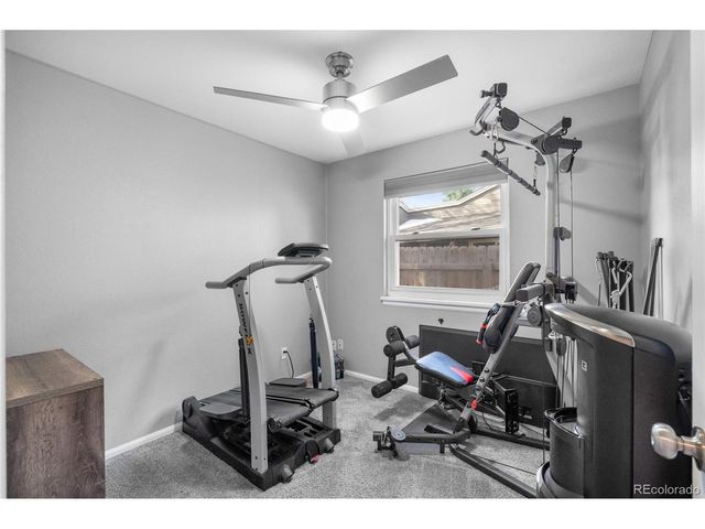 1635 Ensenada Way, Aurora, CO 80011