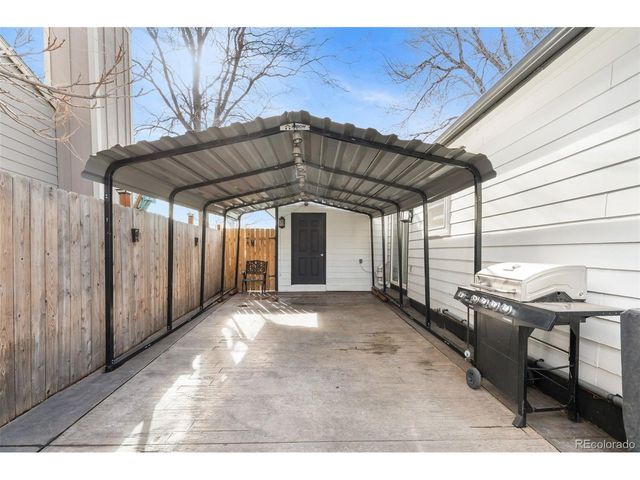 1635 Ensenada Way, Aurora, CO 80011