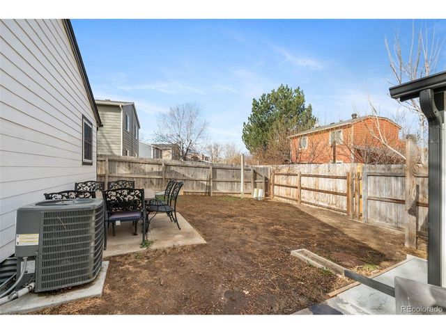 1635 Ensenada Way, Aurora, CO 80011