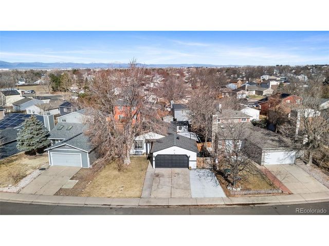 1635 Ensenada Way, Aurora, CO 80011