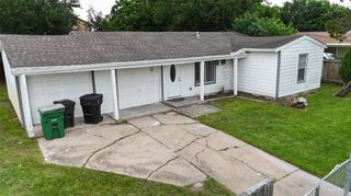 5103 Willow Glen Drive, Houston, TX 77033