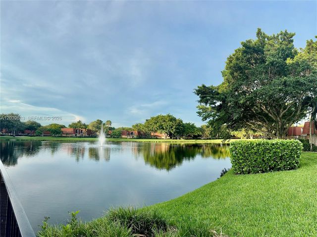 721 NW 99th Circle 721, Plantation, FL 33324