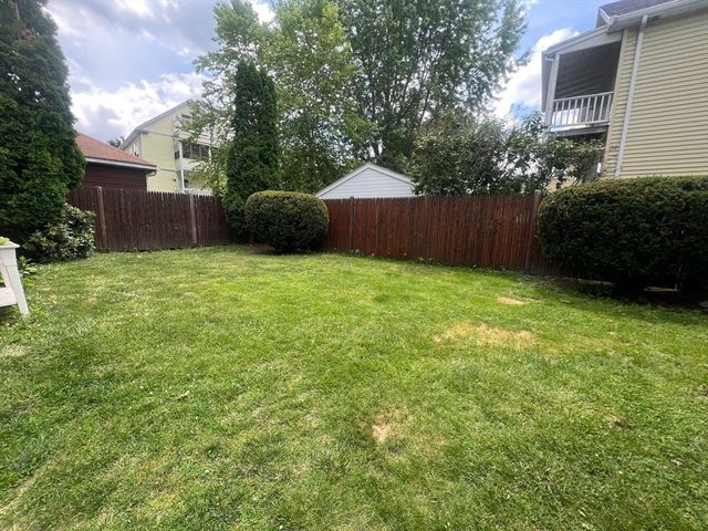 35-37 Flett Road 37, Belmont, MA 02478