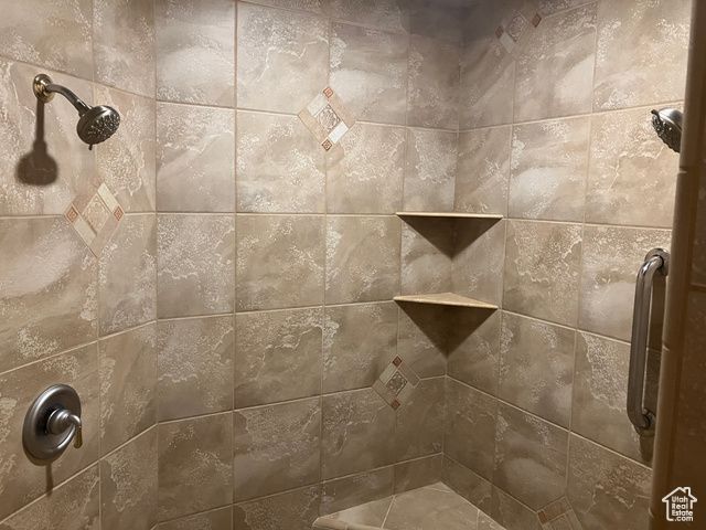 1068 E GRANDVIEW DR, Ivins, UT 84738