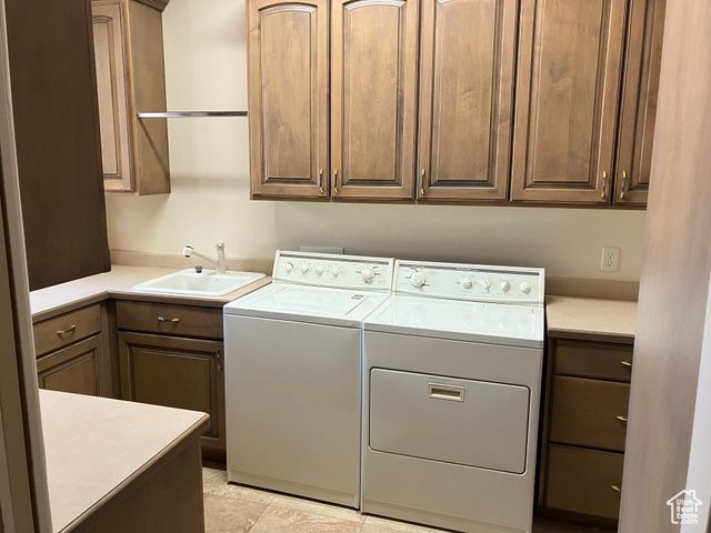 1068 E GRANDVIEW DR, Ivins, UT 84738