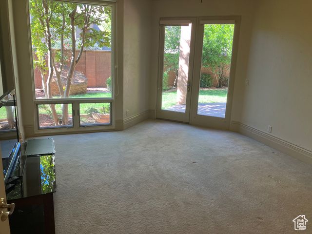 1068 E GRANDVIEW DR, Ivins, UT 84738