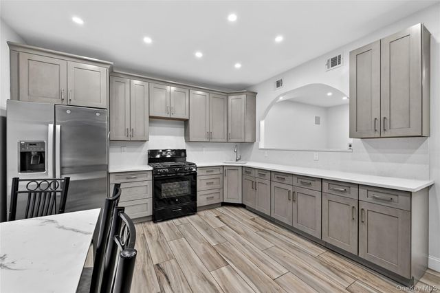 158 Park Avenue, Monticello, NY 12701