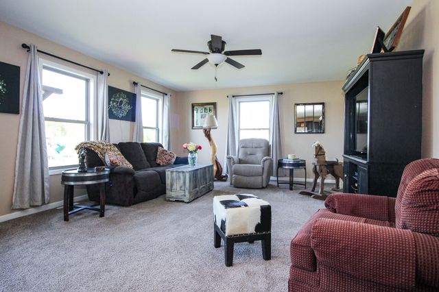 1668 Kelly Court, Wheatfield, IN 46392
