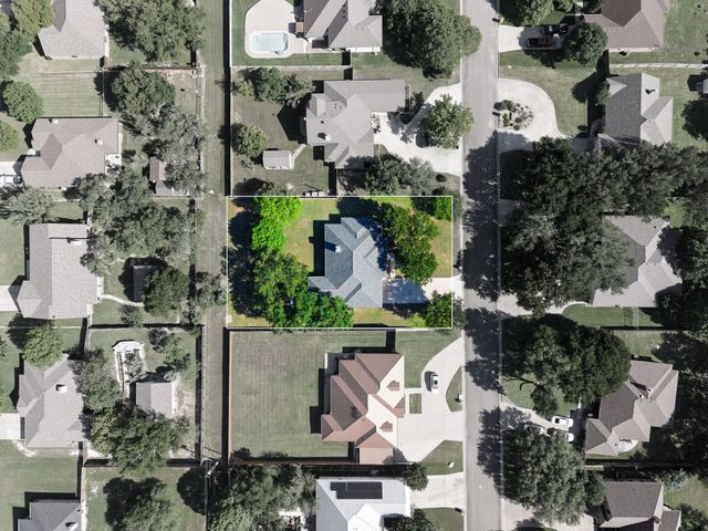 1909 Diamond Ridge Drive, Lampasas, TX 76550