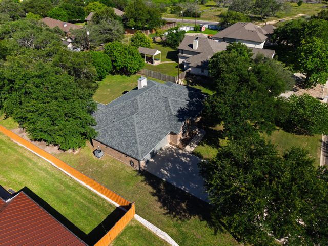 1909 Diamond Ridge Drive, Lampasas, TX 76550