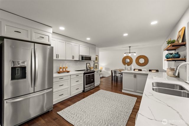 12518 SE 67th Street, Bellevue, WA 98006