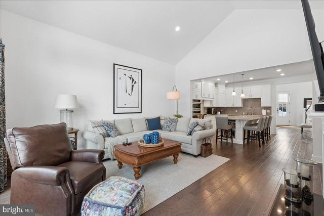 27 BIRDIE WAY, Lawrence Township, NJ 08648