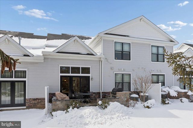 27 BIRDIE WAY, Lawrence Township, NJ 08648