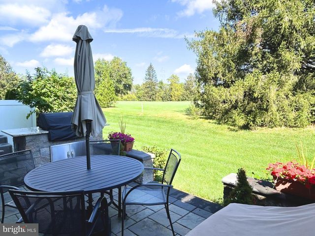 27 BIRDIE WAY, Lawrence Township, NJ 08648