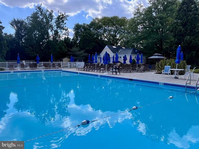 27 BIRDIE WAY, Lawrence Township, NJ 08648