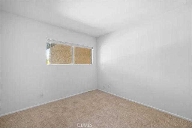 121 Sinclair Avenue 107, Glendale, CA 91206