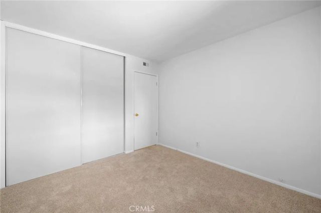 121 Sinclair Avenue 107, Glendale, CA 91206