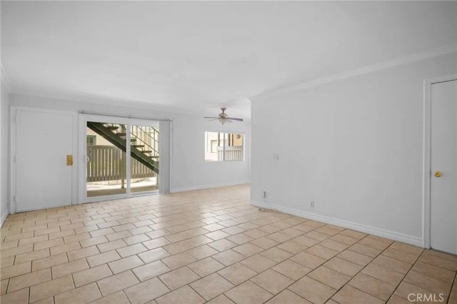 121 Sinclair Avenue 107, Glendale, CA 91206
