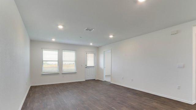 15104-B Welsh Cob RD, Manor, TX 78653
