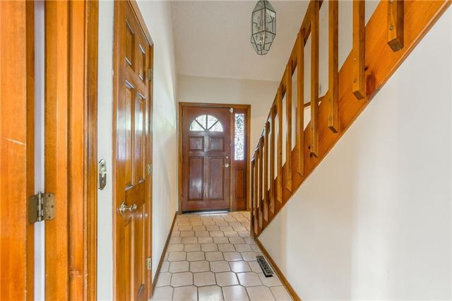 8605 N Beaman Avenue, Kansas City, MO 64154