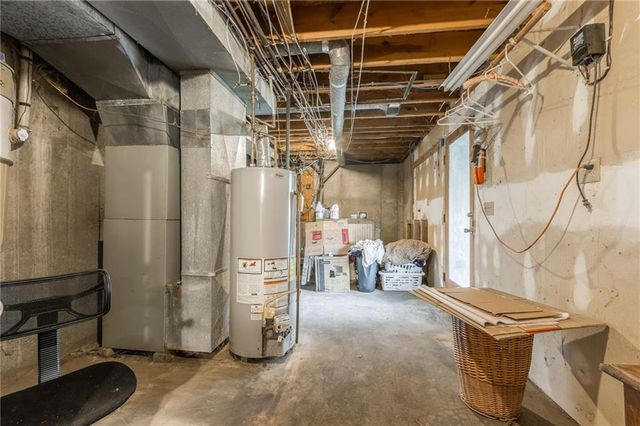 8605 N Beaman Avenue, Kansas City, MO 64154