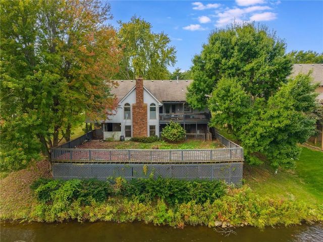 8605 N Beaman Avenue, Kansas City, MO 64154